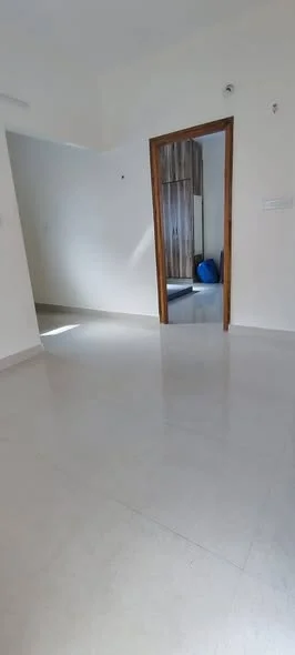 1 BHK Flat for Rent in Marathahalli bridge near spice garden main road 500 m