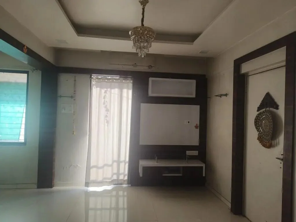 2 BHK Flat for Rent in Warje