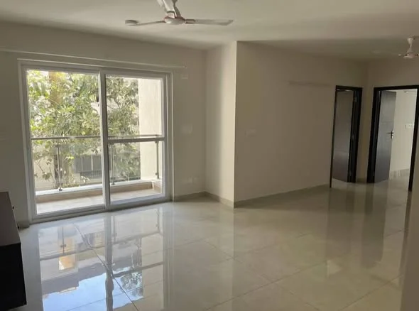 Single Occupancy for Female in 3 BHK Flat for Rent in Bellandur