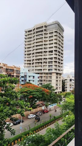 3 BHK Flat for Rent in Juhu versova link road