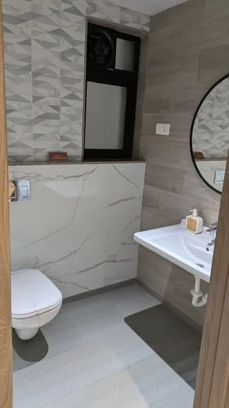 2 BHK Flat for Sale in Samrat Garden Road