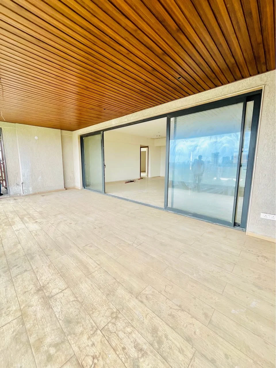 4.5 BHK Flat for Sale in Mundhwa