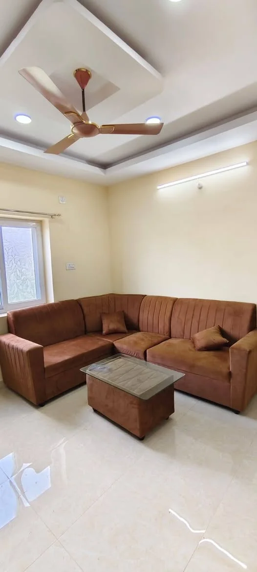2 BHK Flat for Rent in Upperpally (PVNR 213 Side)