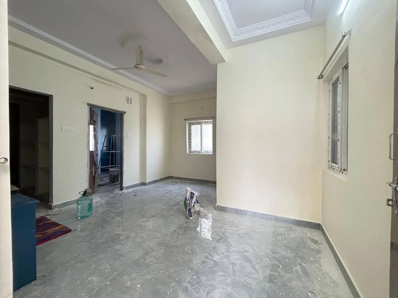 1 BHK Flat for Rent in Kondapur Botanical Garden AMB Mall Road Side