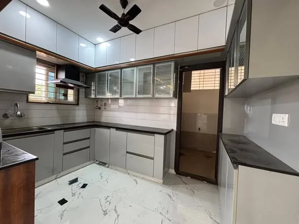 2 BHK Flat for Rent in Kondapur