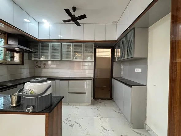 2 BHK Flat for Rent in Kondapur