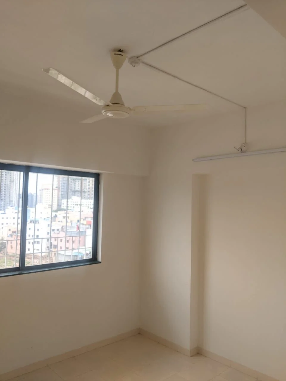 1 BHK Flat for Rent Near To EON WTC Barclays ITPP