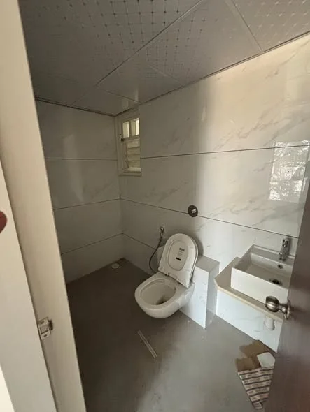 2 BHK Flat for Rent Near Vanaz Metro Station