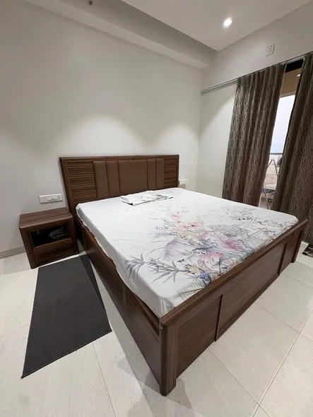 3 BHK Flat for Rent in Left Bhusari Colony