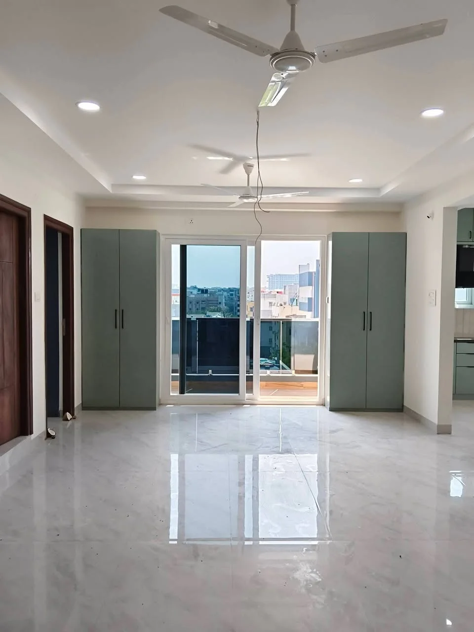 3 BHK Flat for Rent in Manikonda – Near golden temple