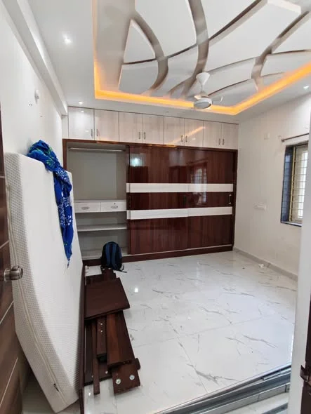 2 BHK Flat for Rent in Kondapur Hyderabad Located In Kondapur Botanical Garden AMB Mall Road Side
