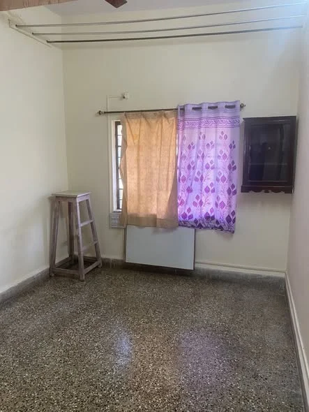 1 BHK Flat for Rent in Bhandarkar Road