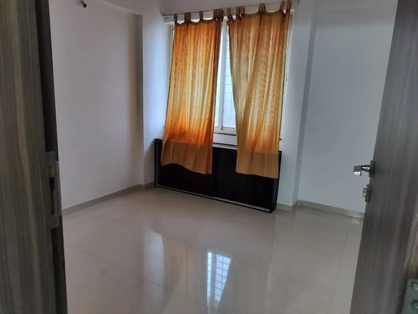 2 BHK Flat for Rent in Kesnand Road Wagholi