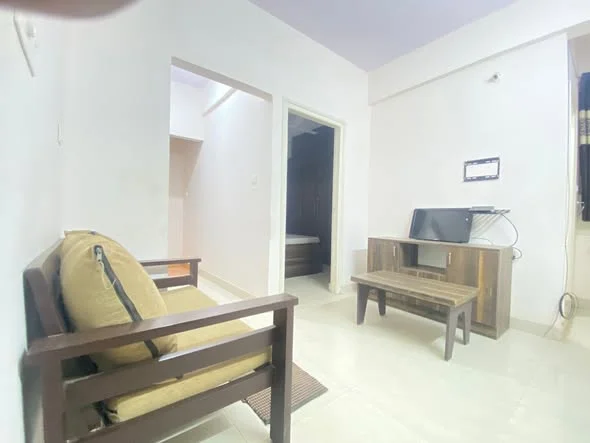 1 BHK Flat for Rent in Munnekollal near to ( More super market )