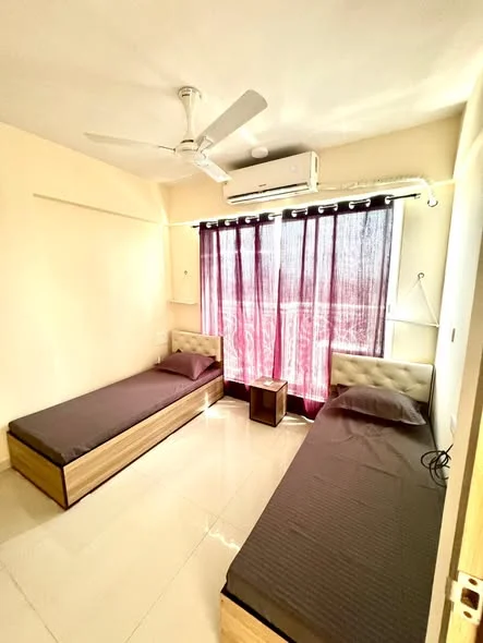 Single Occupancy for Male in 1 BHK Flat for Rent in BKC