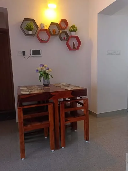 2 BHK Flat for Rent in Next to Inventree Hotels & Resort