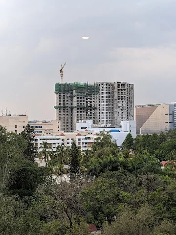 4 BHK Flat for Rent in Bluegrass