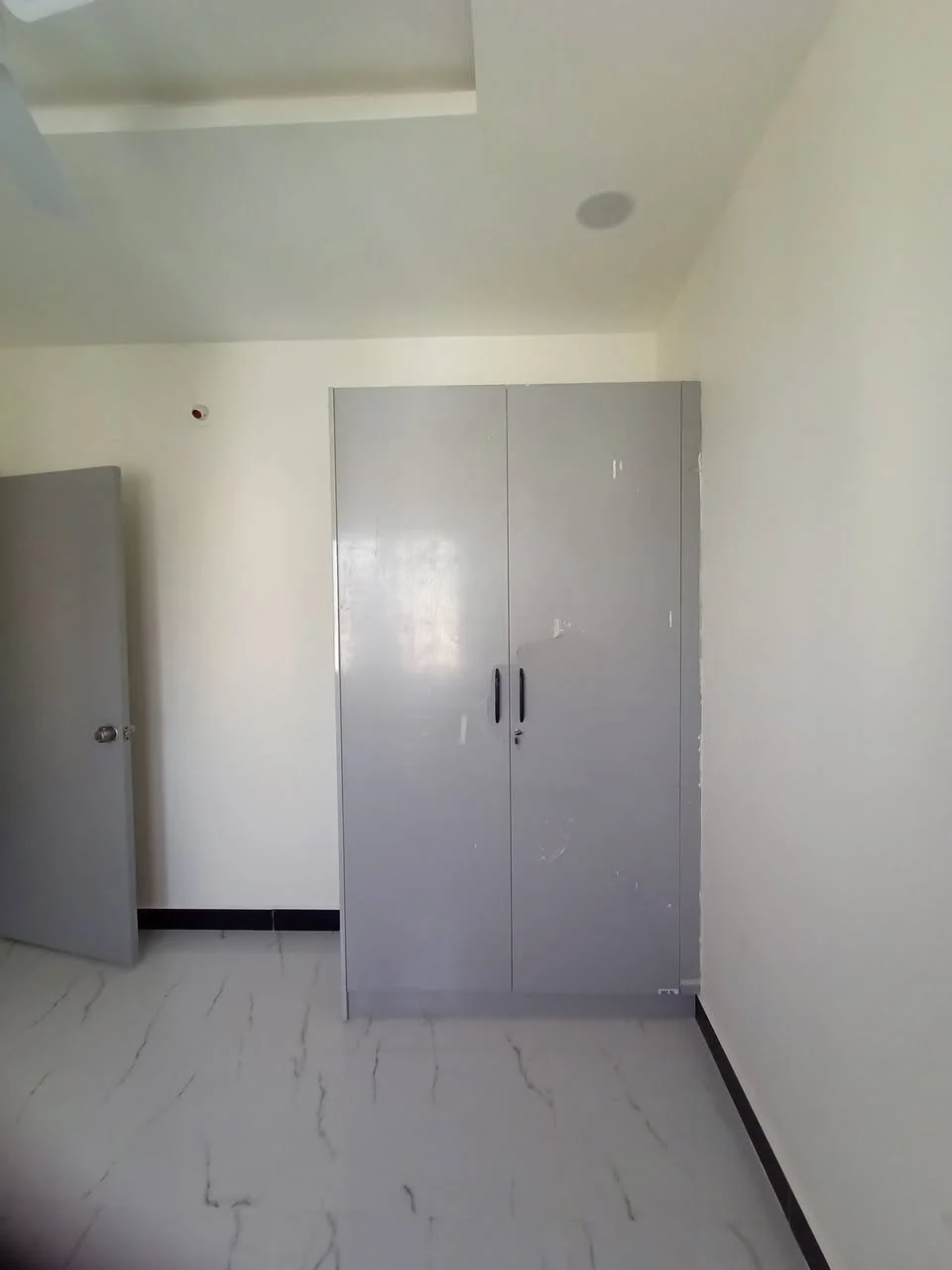 1 BHK Flat for Rent in kondapur sriram nagar colony Botanical garden road