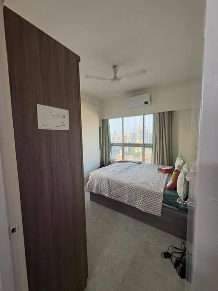 Single Occupancy for Female in 1 BHK Flat for Rent in Prabhadevi