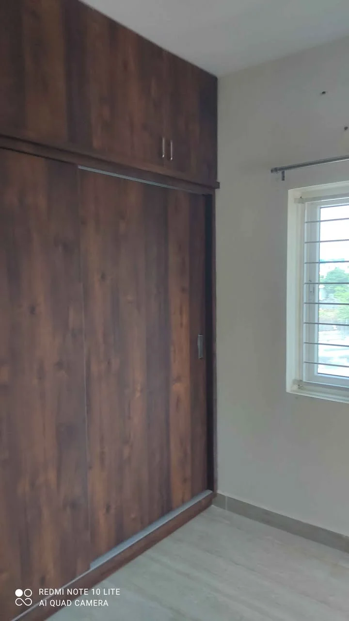 3 BHK Flat for Sale in SAPTHAGIRI colony