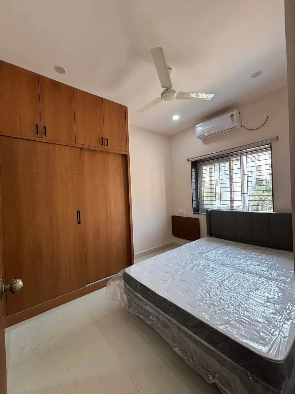 1 BHK Flat for Rent in Kondhpur