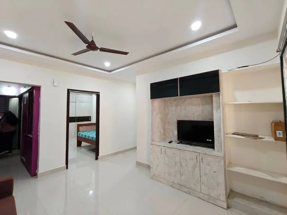 1 BHK Flat for Rent in Kondhpur furnished flat near Sri ram Nagar colony and Raghavendra Colony and RTO office Masjid Banda area