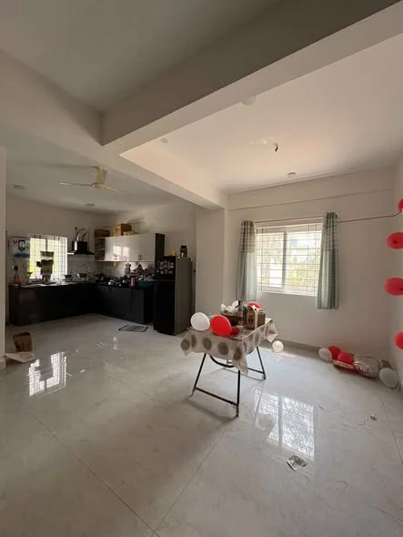Double Occupancy for Female in 3 BHK Flat for Rent in BENGALURU