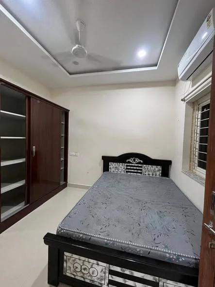 2 BHK Flat for Rent in TNGOs colony
