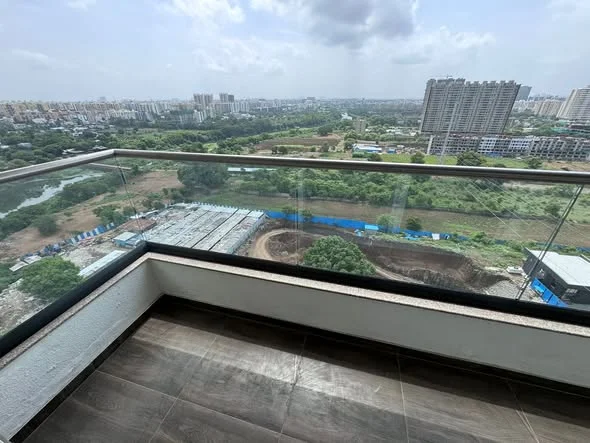 2 BHK Flat for Rent in Avon Vista