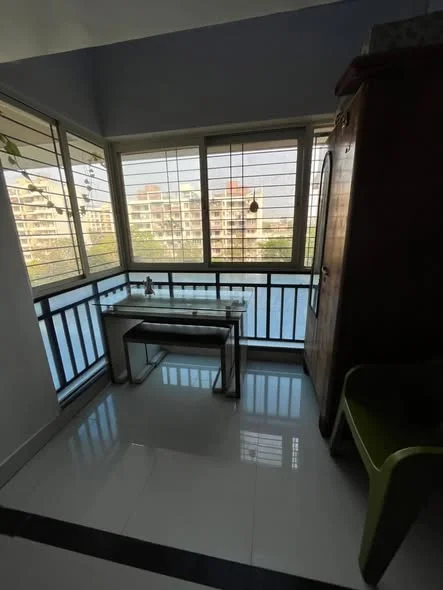 2 BHK Flat for Sale Near Lokmat Building