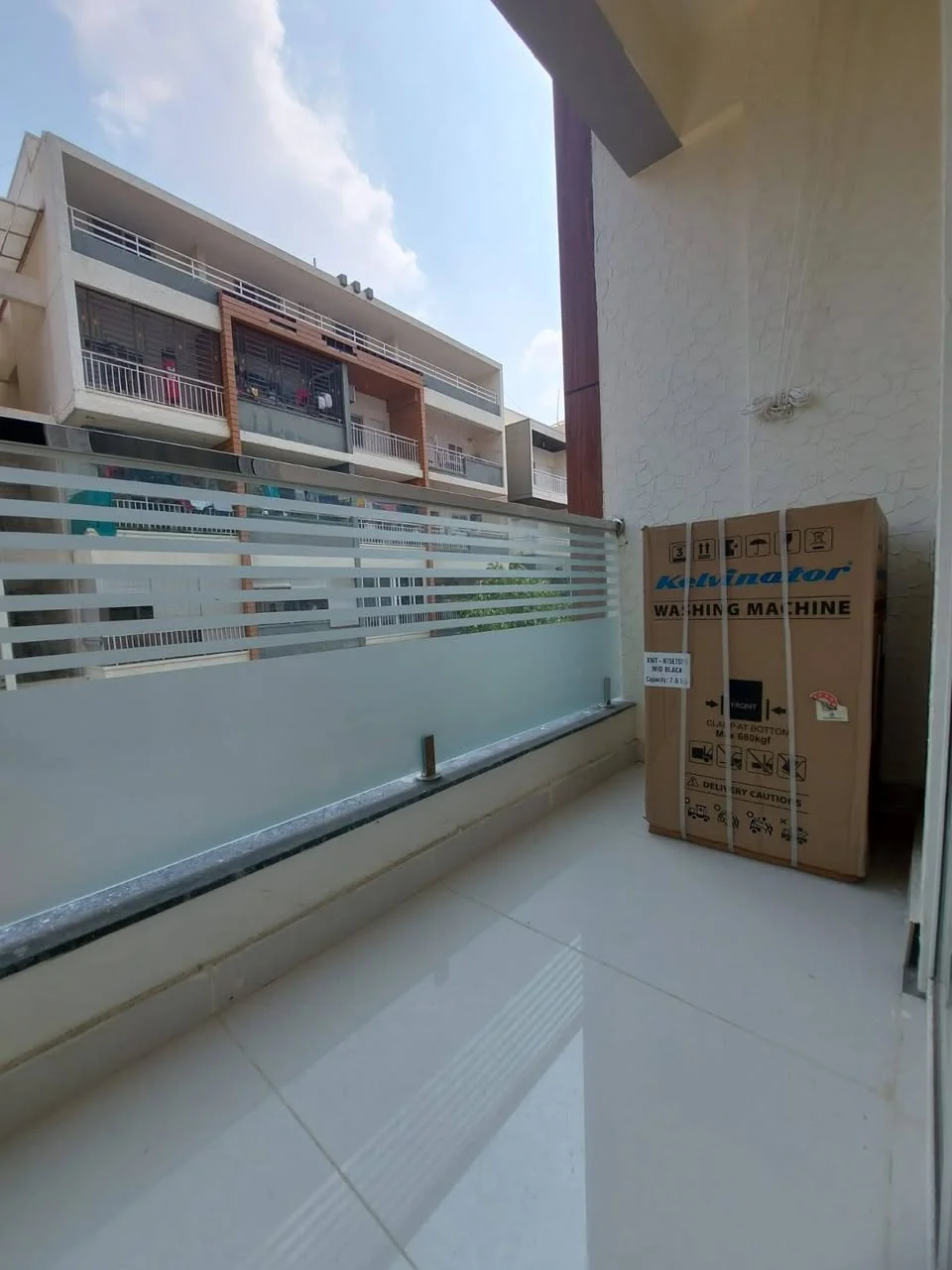 1 BHK Flat for Rent in WHITEFIELD Pattandur Agrahara ECC Road Near Purple Line metro (Kadugodi tree park metro & Pattandur metro Agrahara metro)