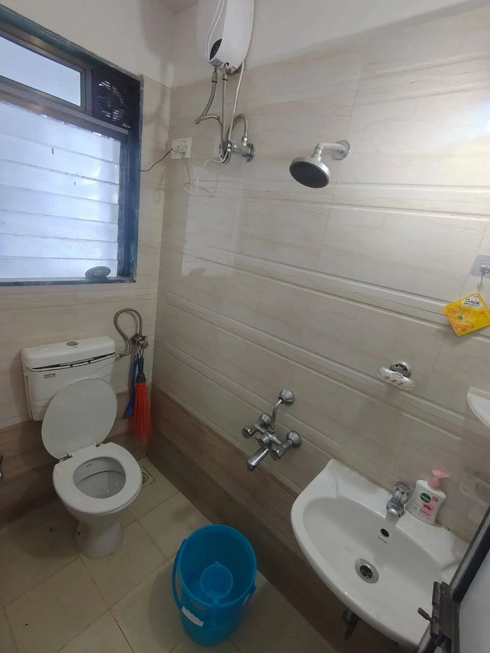 Double Occupancy for Female in Flat for Rent in Opp. Siddhivinayak Mandir