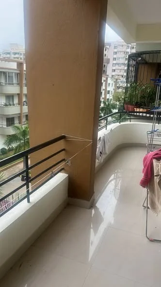 Single Occupancy in 3 BHK Flat for Rent in Genesis Apartments