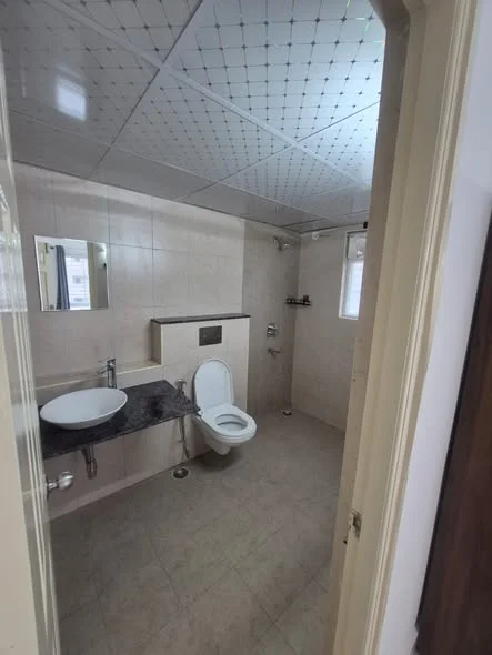 Single Occupancy in 1 BHK Flat for Rent in Hosa Road