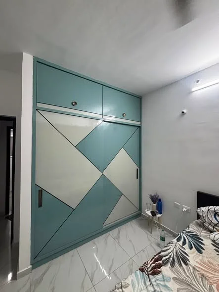 Single Occupancy in 1 BHK Flat for Rent in Aliens space Station