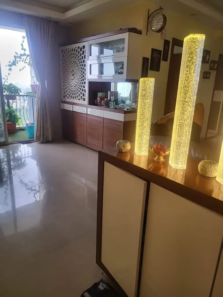 Single Occupancy in 2 BHK Flat for Rent in DLF Westend Heights