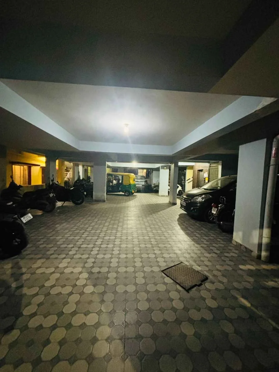 2 BHK Flat for Rent in EJIPURA MAIN ROAD