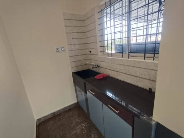1 BHK Independent House for Rent in koramangala Venkata pura