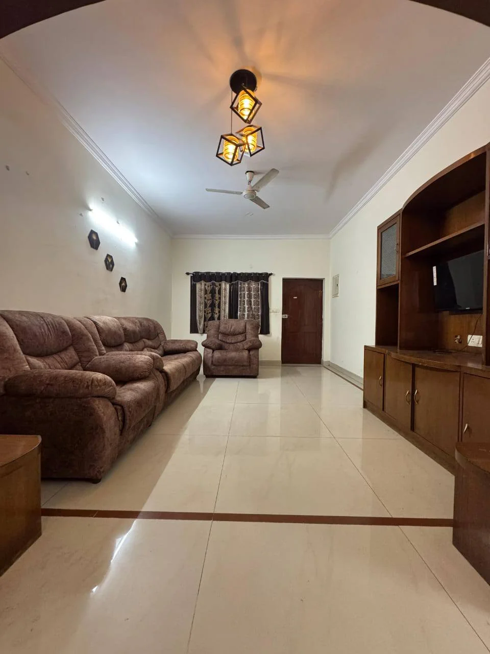 3 BHK Flat for Rent in Kondapur Botanical Garden AMB Mall Road Side