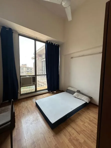 Single Occupancy for Male in 1 BHK Flat for Rent in Kohinoor City (Premium Tower) near BKC