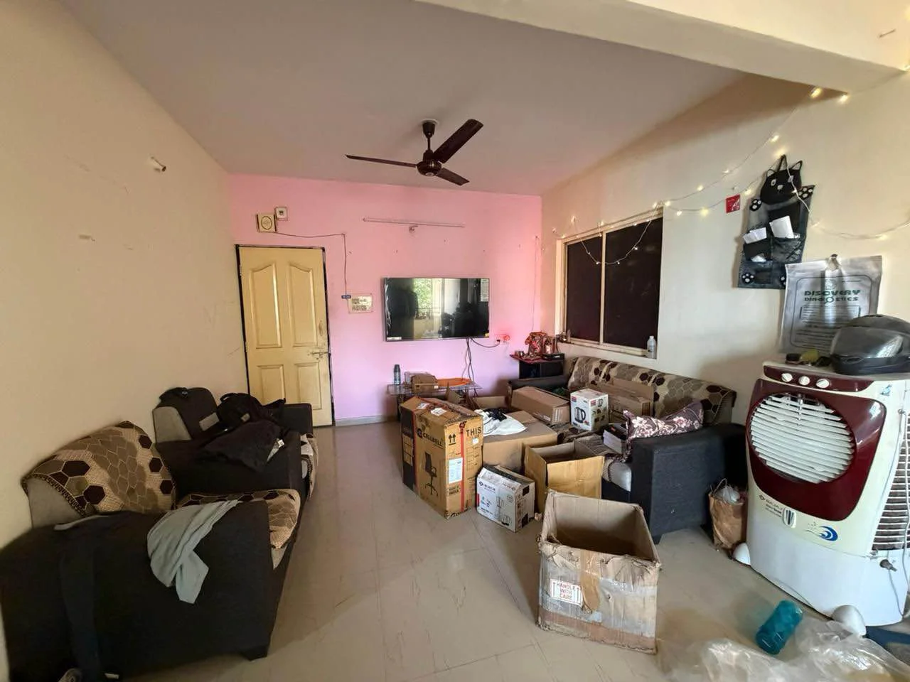 2 BHK Flat for Rent in Rahatani Godambe Chowk