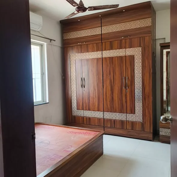 2 BHK Flat for Rent near Hyundai showroom bhumkar chowk