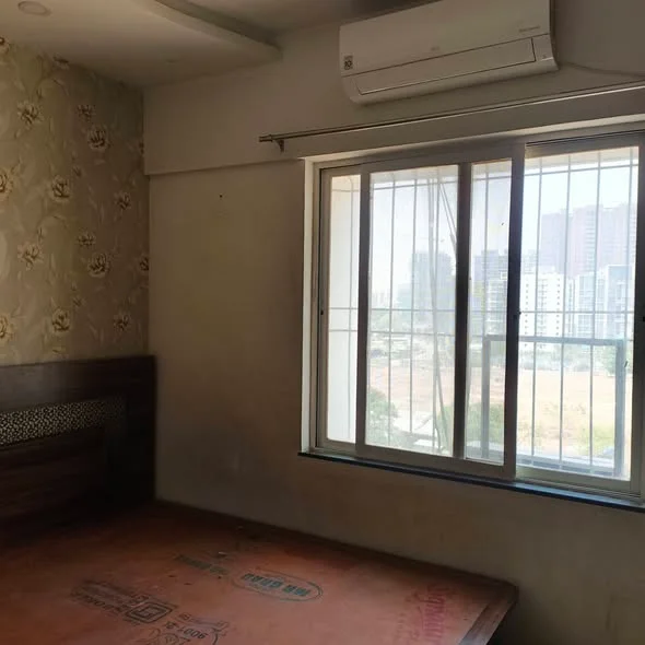 2 BHK Flat for Rent near Hyundai showroom bhumkar chowk