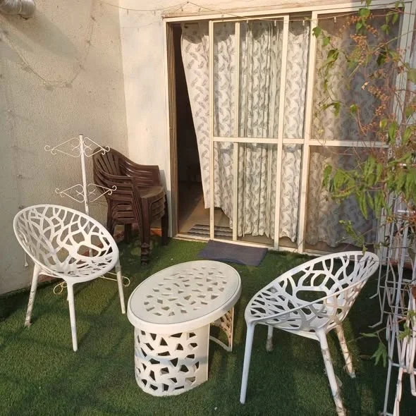 2 BHK Flat for Rent Near Amanora Mall