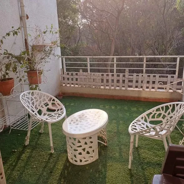 2 BHK Flat for Rent Near Amanora Mall