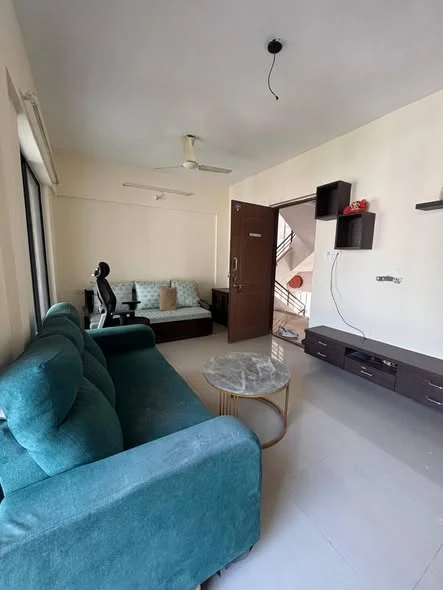 2 BHK Flat for Rent in Balewadi High Street (Near Comfort Zone Society)