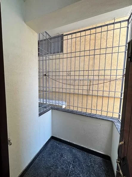 1 BHK Flat for Rent in Indiranagar 80ft Road Near Empire Hotel