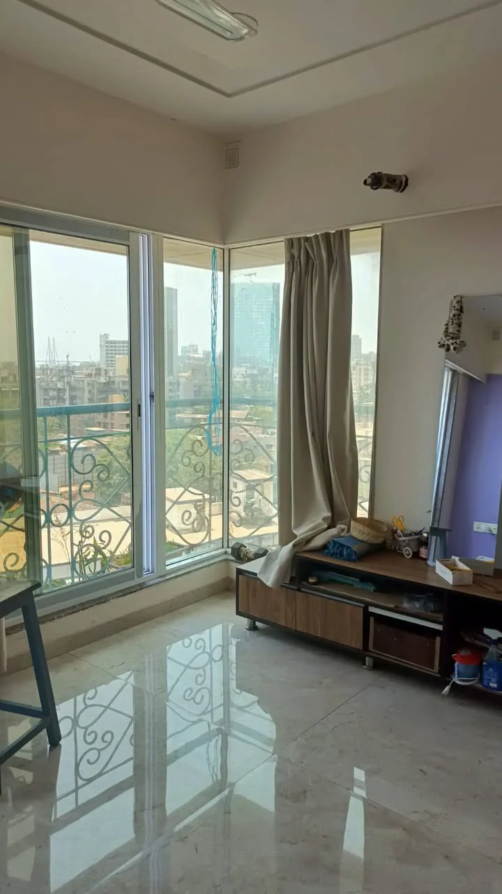2 BHK Flat for Sale Off Hill Road Bandra West