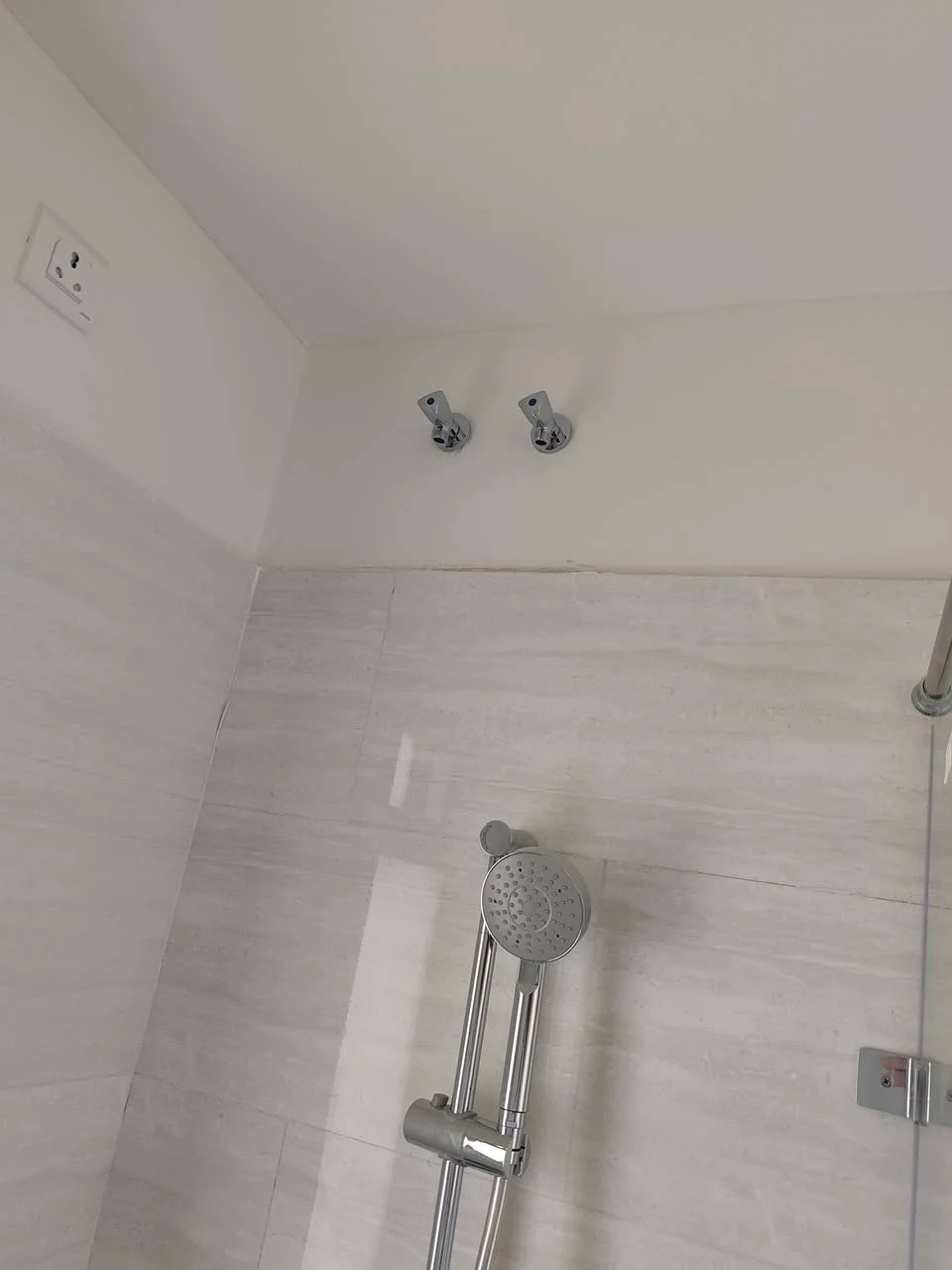 2 BHK Flat for Rent in Ridhi Garden