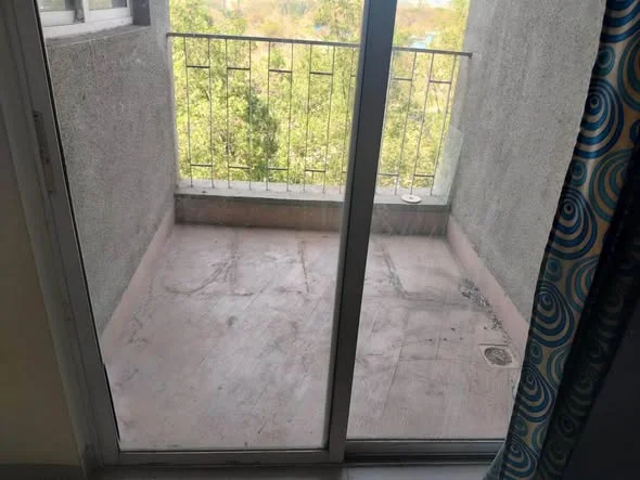 Flat for Rent in Behind Amanora Mall